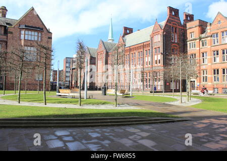 Université de Liverpool School of Engineering - le quadrilatère Banque D'Images