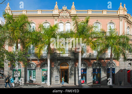 Spanien, Teneriffa, Santa Cruz, Einkaufsstrasse Calle del Castillo, Edificio Elder Banque D'Images