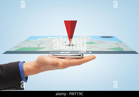 Homme de main avec la carte GPS Navigator smartphone Banque D'Images