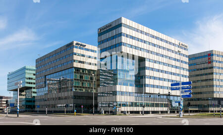 Sur les immeubles de bureaux dans le quartier des affaires Holterbergweg Amsterdam Zuid-oost, Pays-Bas Banque D'Images