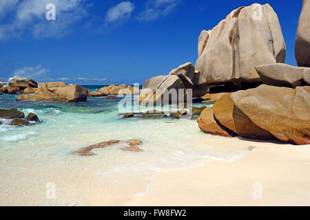 Traumstrand Anse marron, marron, La Source auch Insel La Digue, Seychellen Banque D'Images