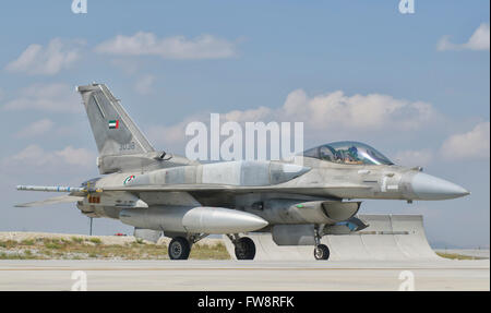 Un United Arab Emirates Air Force F-16 Block 52 + au cours de l'exercice Anatolian Eagle Base aérienne à Albacete, en Espagne. Banque D'Images