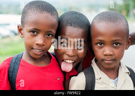 Les jeunes garçons, Main North Road, East 1 CBD, Maseru, Lesotho Banque D'Images
