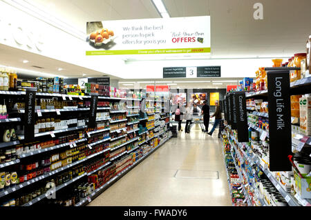 La direction générale de supermarché Waitrose à Ramsgate town East Kent uk avril 2016 Banque D'Images