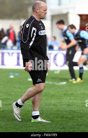 Treviso, Italie. 09Th apr 2016. Gregor Townsend Glasgow Warriors entraîneur en chef a l'air au cours de la Guinness Rugby Pro12 match entre Benetton Treviso et Glasgow Warriors. Glasgow Warriors bat 38-16 Benetton Treviso Guinness Rugby Pro12 match à Monigo Stadium à Trévise. © Andrea Spinelli/Pacific Press/Alamy Live News Banque D'Images