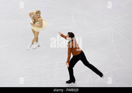 Samedi 2 Avril, 2016 : Alexa Scimeca et Chris Knierim (USA) skate dans les paires style libre de l'International Skating Union World Championship tenue à TD Garden, à Boston, Massachusetts. Eric Canha/CSM Banque D'Images