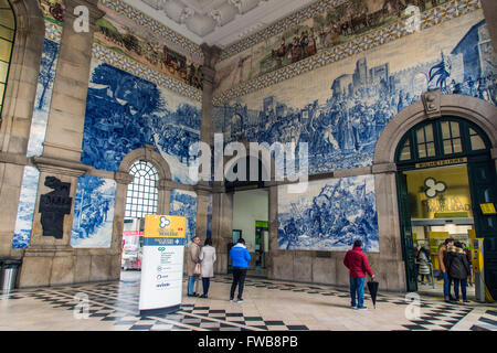 La gare de São Bento, Porto, Portugal Banque D'Images