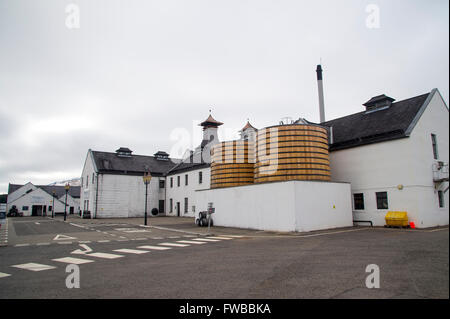 La distillerie de whisky de malt dans Dalwhinnie Dalwhinnie, Inverness-shire, Scotland Banque D'Images