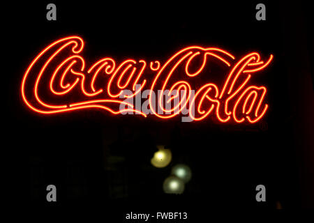 Logo das der Marke "Coca Cola", Berlin. Banque D'Images