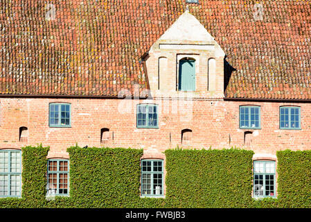 Vittskovle, Suède - 1 Avril 2016 : Détail du mur du château. Une sorte de grande porte de chargement au-dessus du sol wi Banque D'Images