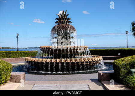 L'Ananas Fontaine dans Waterfront Park, Charleston, Caroline du Sud, USA Banque D'Images