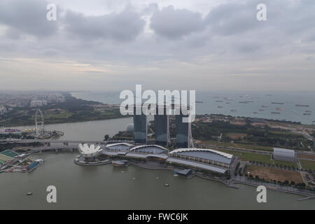 Singapour, Singapour - Février 02, 2015 : Vue aérienne de la Marina Bay Sands Hotel Banque D'Images