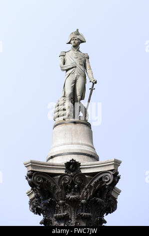 La colonne Nelson à Trafalgar Square, Londres, Angleterre Banque D'Images