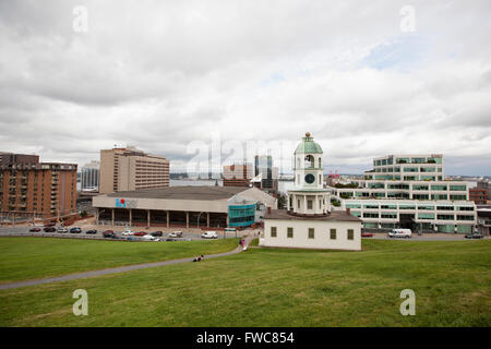 HALIFAX - Le 23 août 2013 : ville historique de Halifax Citadel sur horloge Banque D'Images