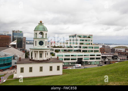 HALIFAX - Le 23 août 2013 : ville historique de Halifax Citadel sur horloge Banque D'Images