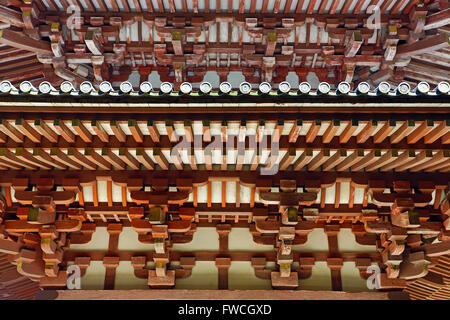 La pagode à cinq étages du temple bouddhiste Daigoji à Kyoto, au Japon, le plus vieux bâtiment à Kyoto Banque D'Images