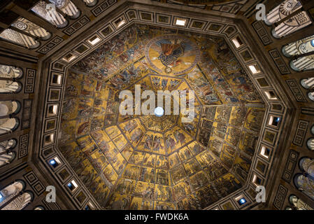 Cathédrale de Florence central intérieur Baptistère Florence, Italie Banque D'Images