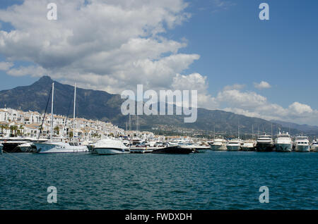 Marina de Puerto Banus à Marbella, Espagne Banque D'Images