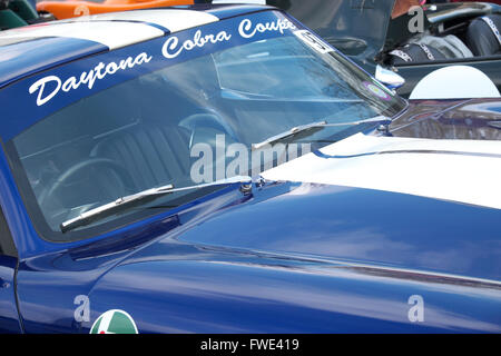 Shelby Cobra Daytona coupe loisirs construit par cinq en usine aux ETATS UNIS en 2008 est une réplique de la voiture GT de 1960 Banque D'Images