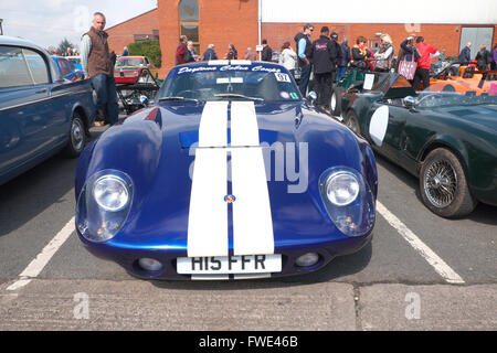 Shelby Cobra Daytona coupe loisirs construit par cinq en usine aux ETATS UNIS en 2008 est une réplique de la voiture GT de 1960 Banque D'Images