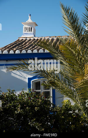 Une maison traditionnelle à Cacela Velha, Algarve, Portugal. Banque D'Images