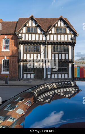 New Place Stratford Upon Avon, vue sur la maison de Shakespeare - New Place - (également connue sous le nom de Nash's House) située dans Chapel Street, Stratford Upon Avon, Royaume-Uni Banque D'Images