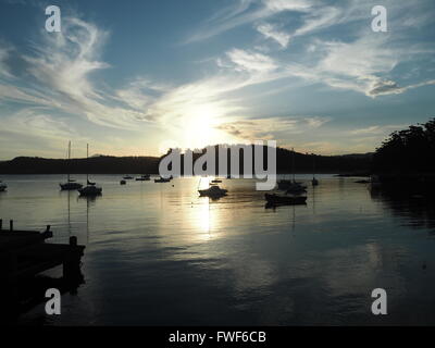 Coucher de soleil sur la baie de quarantaine Banque D'Images