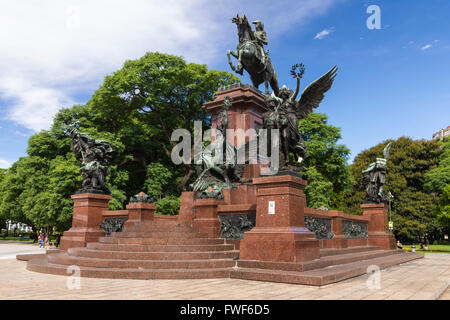 Le général José de San Martin monument à San Martin Park à Buenos Aires, Argentine, Amérique du Sud. Banque D'Images