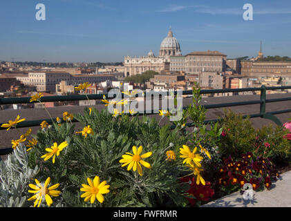 ROME, ITALIE : vue depuis le toit de l'hôtel Atlante w en direction de Vatican Banque D'Images
