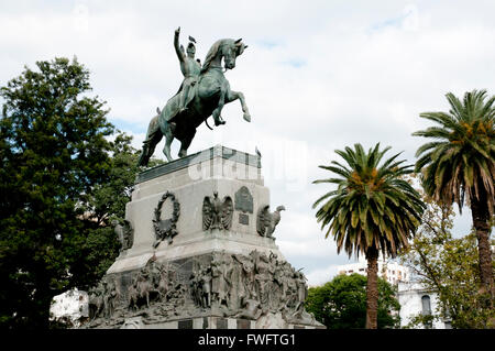 Statue du général José de San Martin - Cordoba - Argentine Banque D'Images