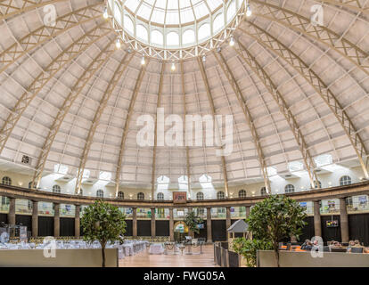 Vue de l'intérieur du 18ème siècle, Dôme Devonshire au coeur de Buxton, Peak District, Derbyshire, Angleterre, Royaume-Uni. Banque D'Images