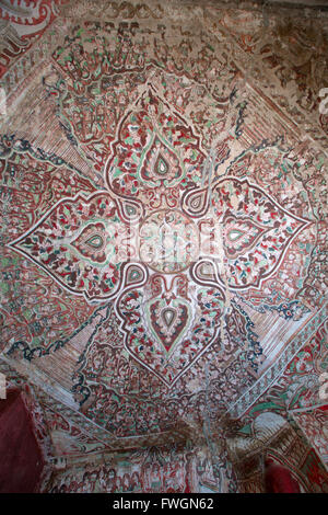 Pho Win Hill, grotte avec des peintures murales de motifs géométriques, Monywa, Rhône-Alpes, au Myanmar Banque D'Images