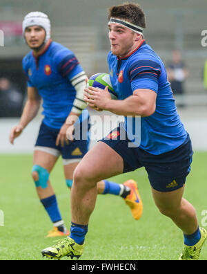 Manchester, UK. 11 Juin, 2016. Liam McNamara de France U20 en action pendant la Rugby U20 Championship entre la France contre le Japon au stade AJ Bell à Manchester, en Angleterre. Credit : Taka Wu/Alamy Live News Banque D'Images