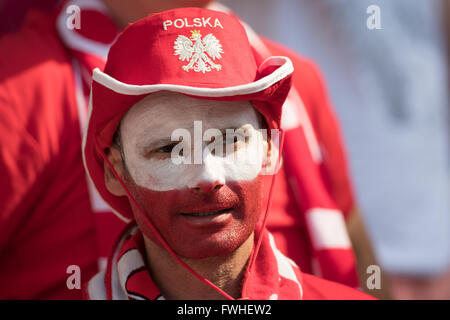 Nice. 12 Juin, 2016. La France. Championnats d'Europe de football. La Pologne et l'Irlande du Nord. crédit : des fans Plus Sport Action/Alamy Live News Banque D'Images