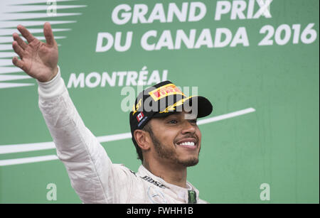 9 juin 2016 - Montréal, Québec, Canada - Formule 1 - Grand Prix du Canada : Lewis Hamilton de la Mercedes AMG Petronas F1 Team sur le podium après avoir remporté le Grand Prix du Canada. (Crédit Image : © Christopher Morris via Zuma sur le fil) Banque D'Images