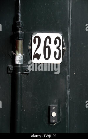 Close up de la porte numéro 263 sur le Prinsengracht, WW2 accueil la maison d'Anne Frank et l'annexe à Amsterdam, Pays-Bas. Banque D'Images