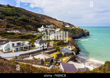 Donnant sur la plage à Trevaunance Cove St Agnes Cornwall England UK Europe Banque D'Images