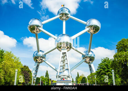 Bruxelles, Belgique - 16 mai 2014 : l'Atomium est un bâtiment à Bruxelles a l'origine construit pour Expo 58, l'1958 Bruxelles Wo Banque D'Images