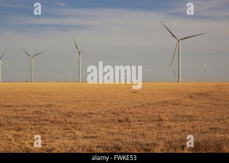 Les générateurs d'énergie éolienne près de Amarillo, Texas, États-Unis Banque D'Images