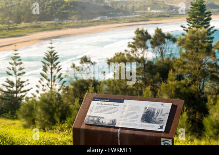 Plage de Bombo, Kiama , où un internaute a subi de graves blessures dans une attaque de requin le 30 mars 2016 Banque D'Images