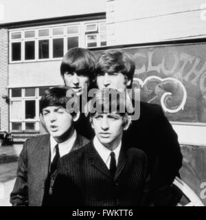 Une dure journée de nuit, alias : Ouais Ouais ouais, Großbritannien 1964, Regie : Richard Lester, acteurs : les Beatles : John Lennon, Ringo Starr, Paul McCartney, George Harrison Banque D'Images