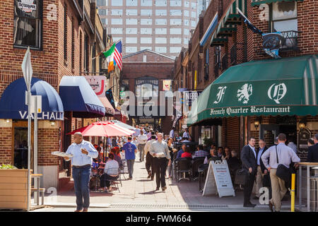 L'heure du déjeuner en plein air à Latta, Arcade, Charlotte, North Carolina, USA Banque D'Images