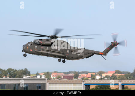 L'armée allemande (Deutsches Heer) Sikorsky CH-53GS grand hélicoptère de transport militaire. Banque D'Images