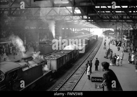 Une Bulleid pacifique à Birmingham Snow Hill. Banque D'Images