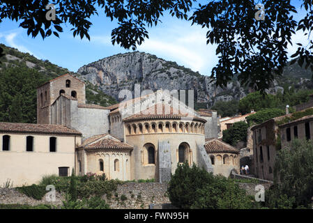 St Guilhem le Désert, l'un des plus beaux villages de France, Hérault, Languedoc Roussillon, France Banque D'Images