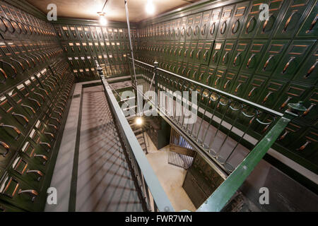 L'intérieur et à l'ancienne chambre forte de banque. Banque D'Images