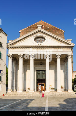 Chiesa di San Nicolò da Tolentino, Campo dei Tolentini, Santa Croce, Venise, Italie Banque D'Images