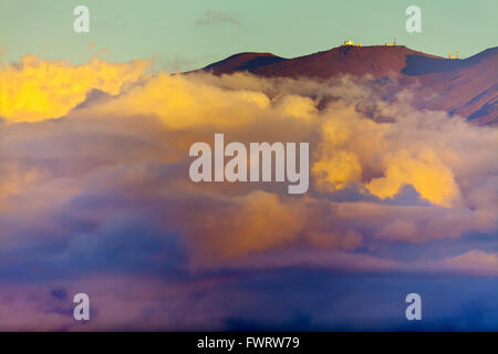 Sommet de l'Haleakala sur Maui avec Observatory Banque D'Images