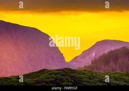 Les falaises de Maui Morth dawn Banque D'Images