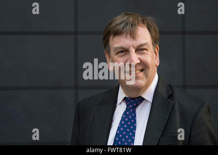 John Whittingdale député conservateur et secrétaire d'État à la culture, des médias et du Sport Banque D'Images